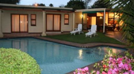 Somona Guest House Johannesburg Exterior photo